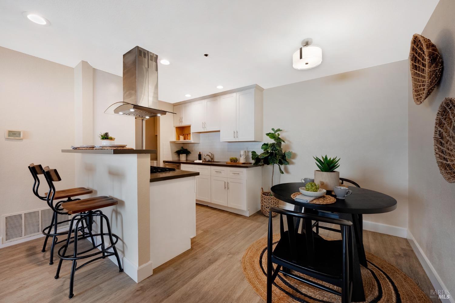 8201 Camino Colegio #126