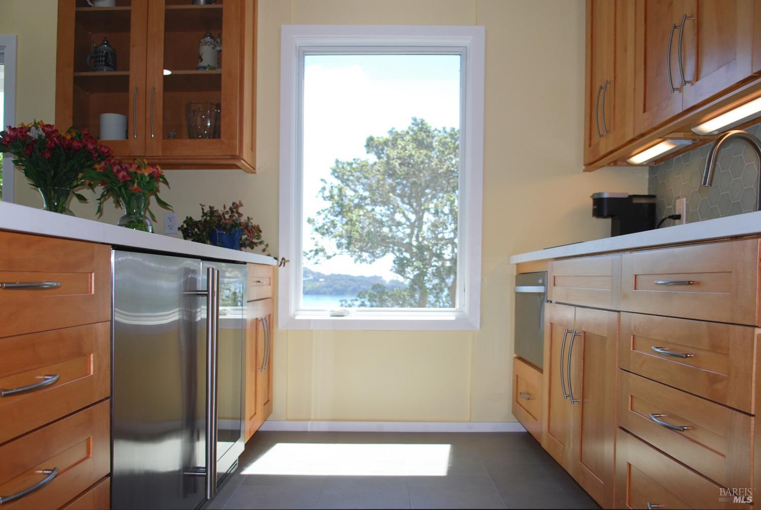 25 Corinthian Ct #24