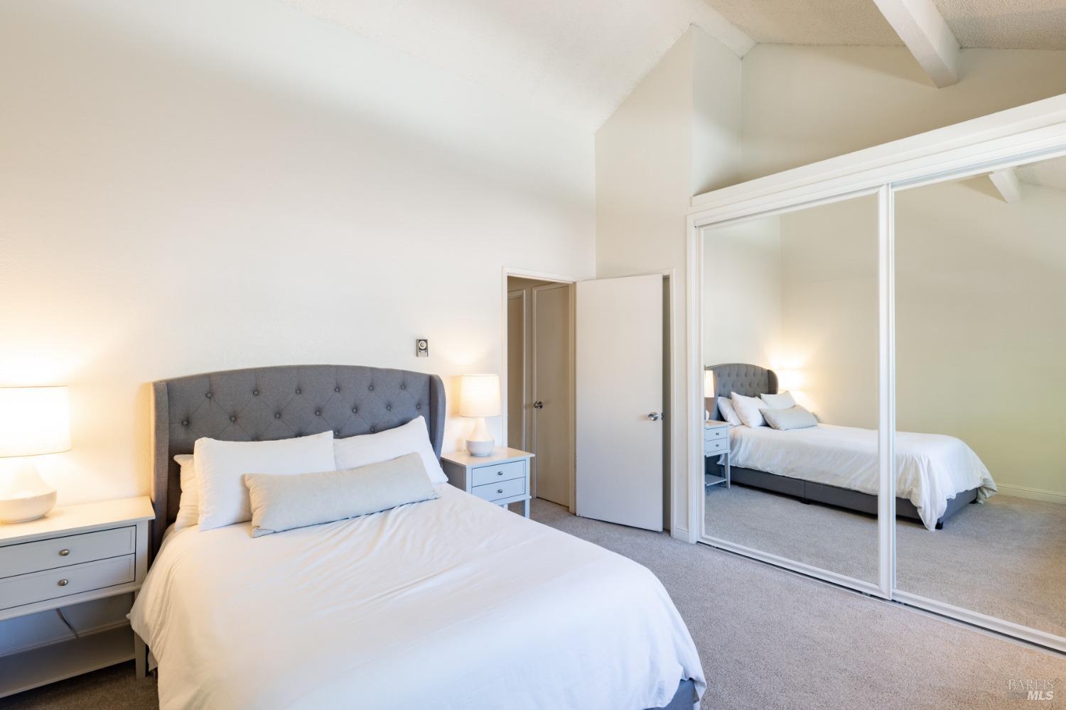 6492 Meadow Pines Ave