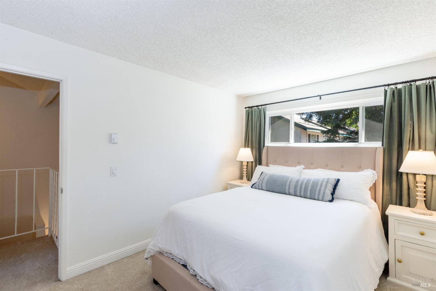 6492 Meadow Pines Ave