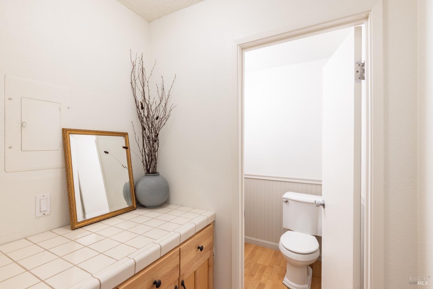 6492 Meadow Pines Ave