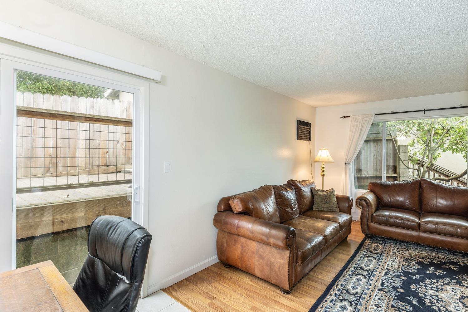 2208-2210 Mesquite Dr