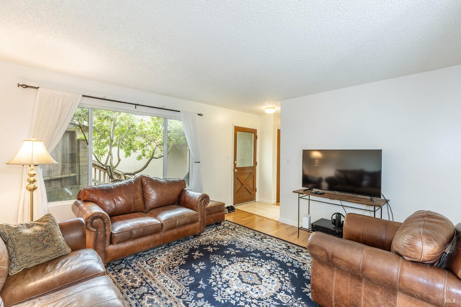 2208-2210 Mesquite Dr
