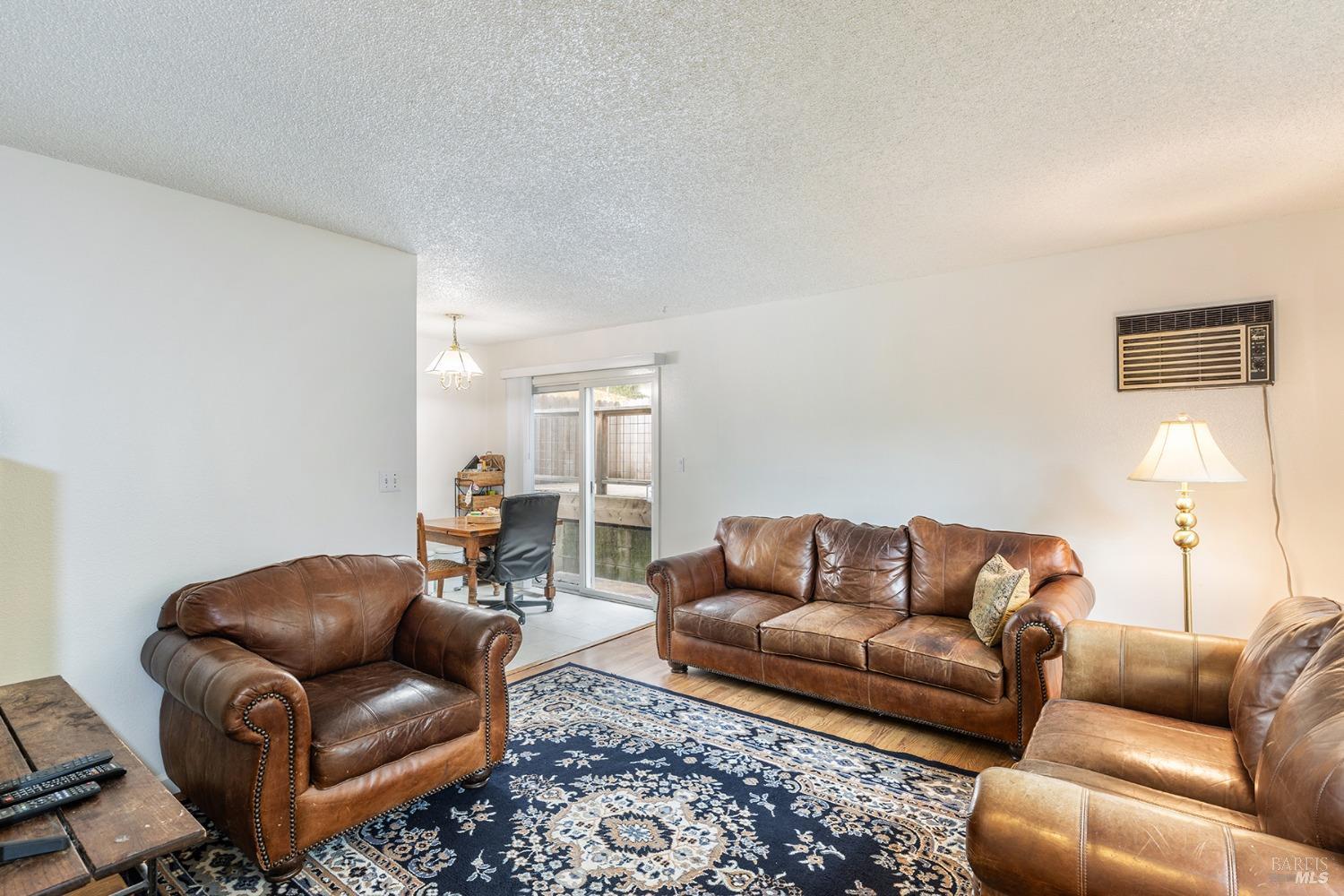 2208-2210 Mesquite Dr
