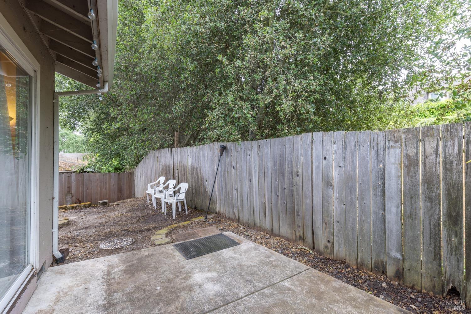 2208-2210 Mesquite Dr