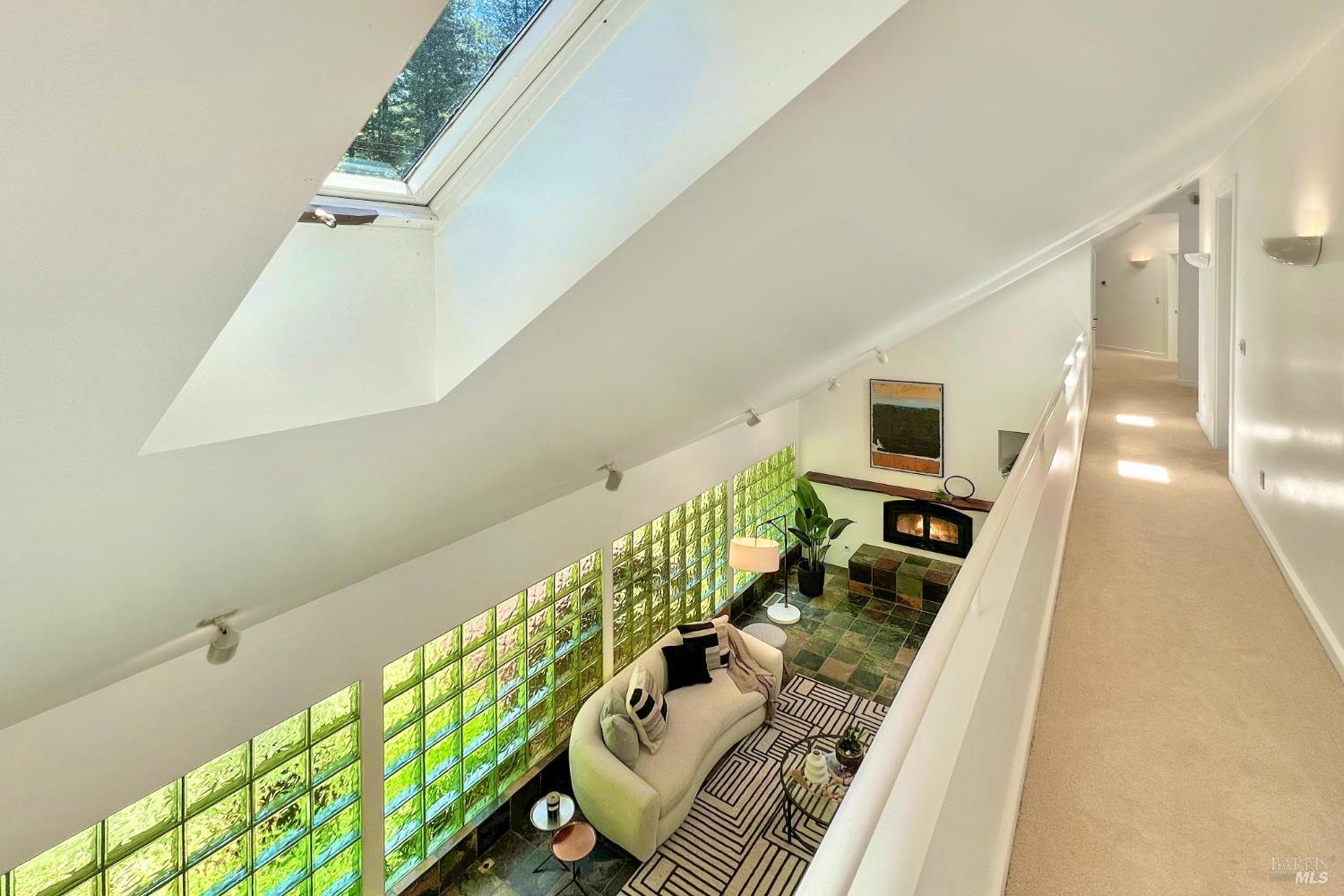 16100 Fern Way