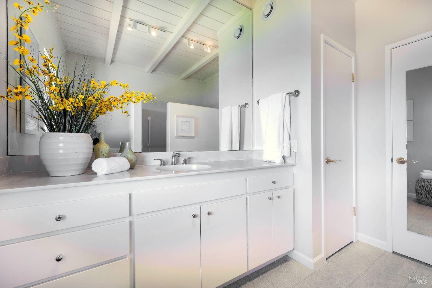 2351 Spanish Trail Rd