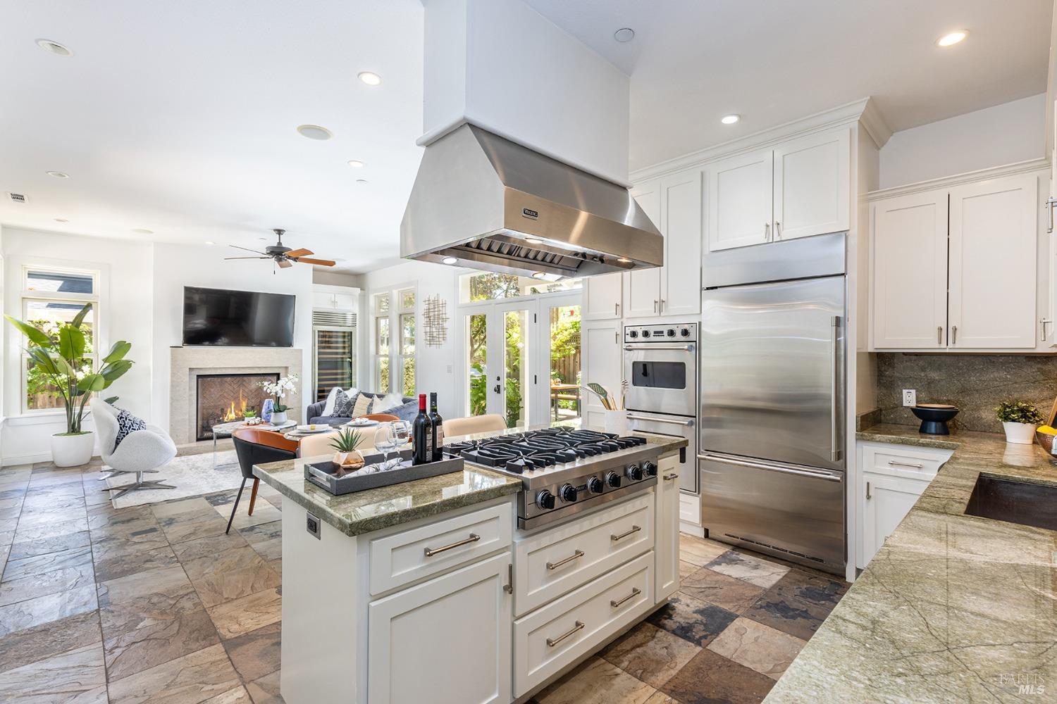 6703 Mesa Court