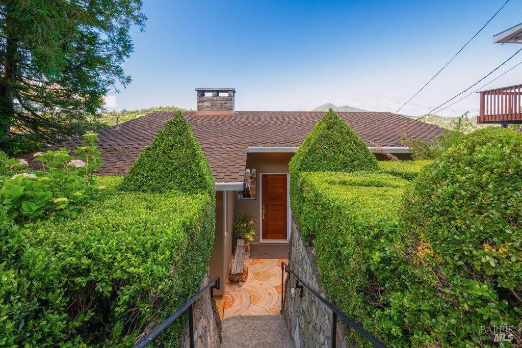28 Marina Court Drive