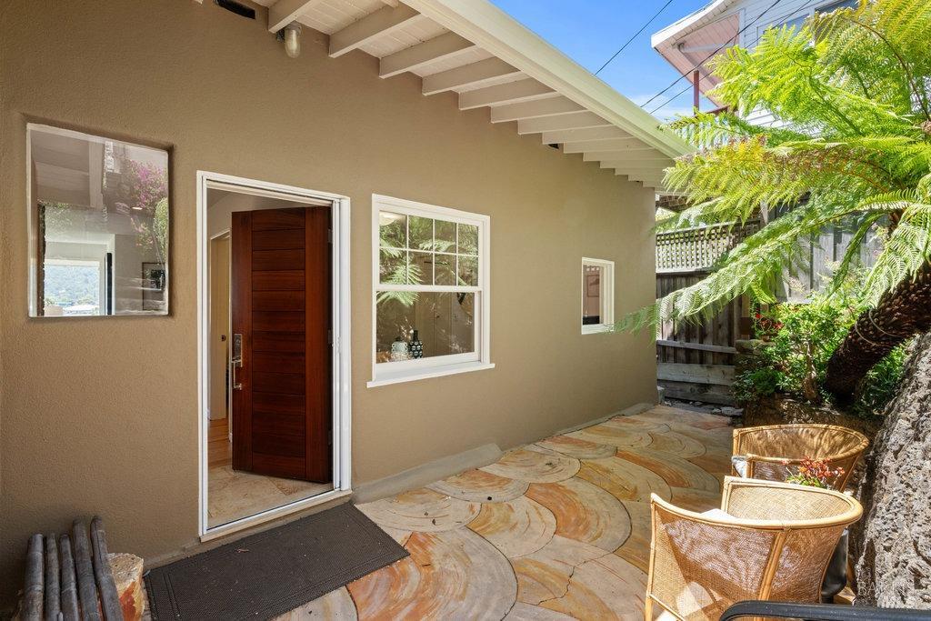 28 Marina Court Drive