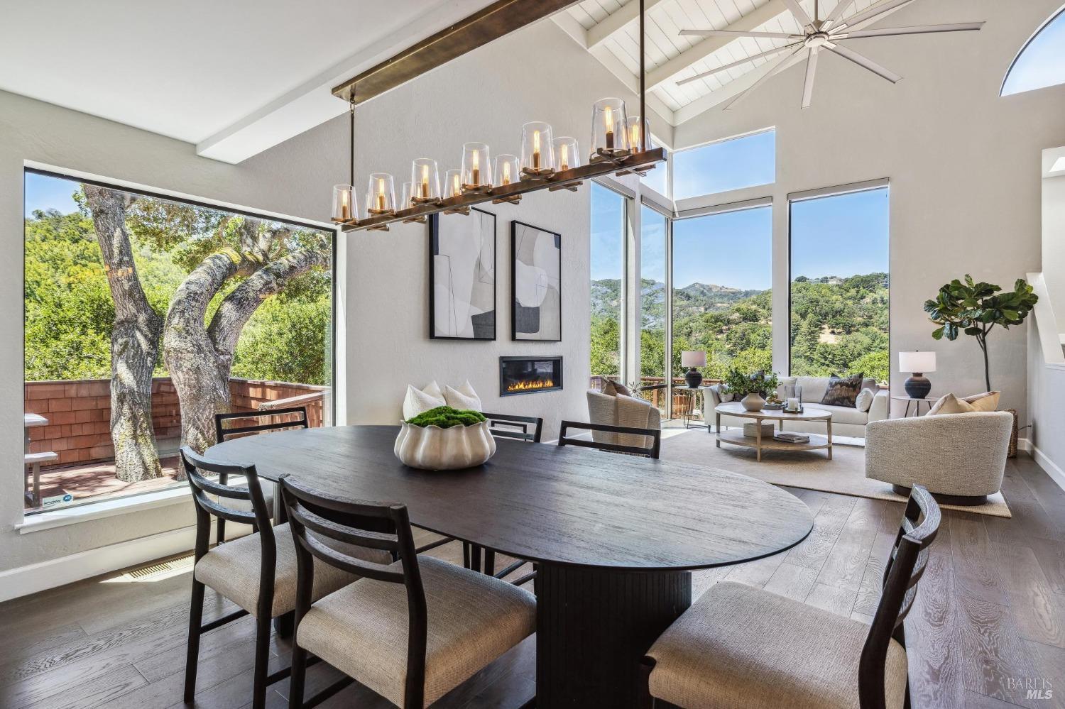 1676 Indian Valley Rd