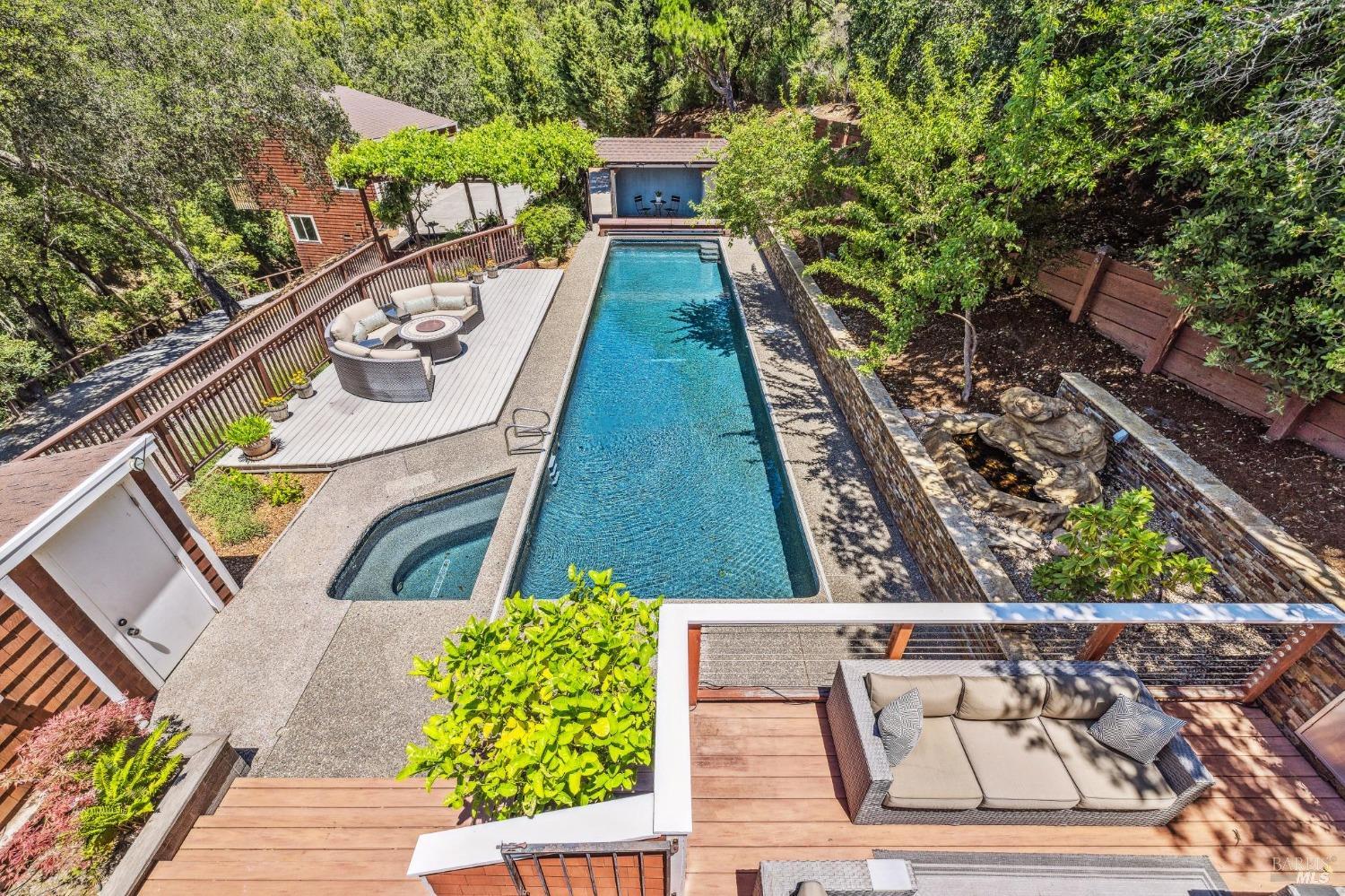 1676 Indian Valley Rd