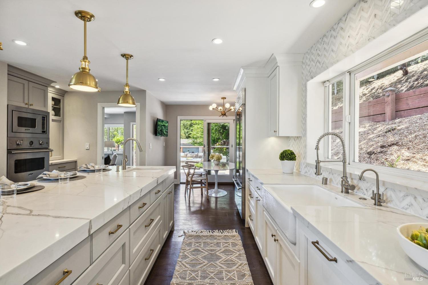 1676 Indian Valley Rd