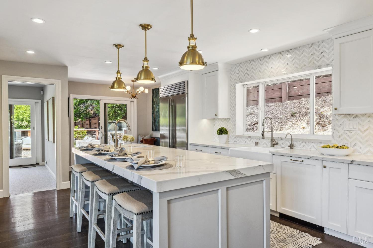 1676 Indian Valley Rd