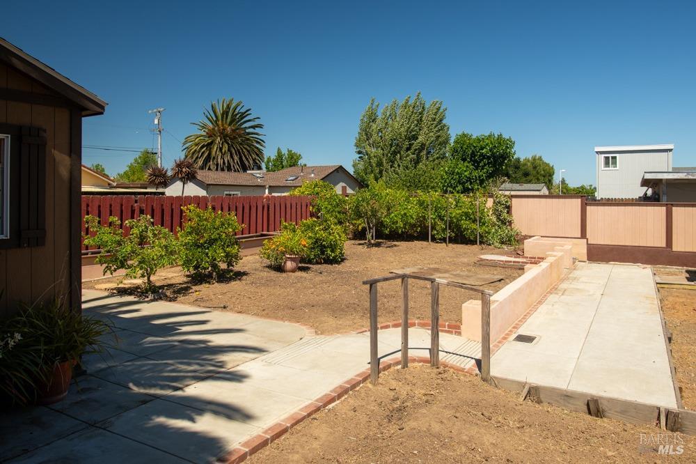 614 Tamalpais Dr