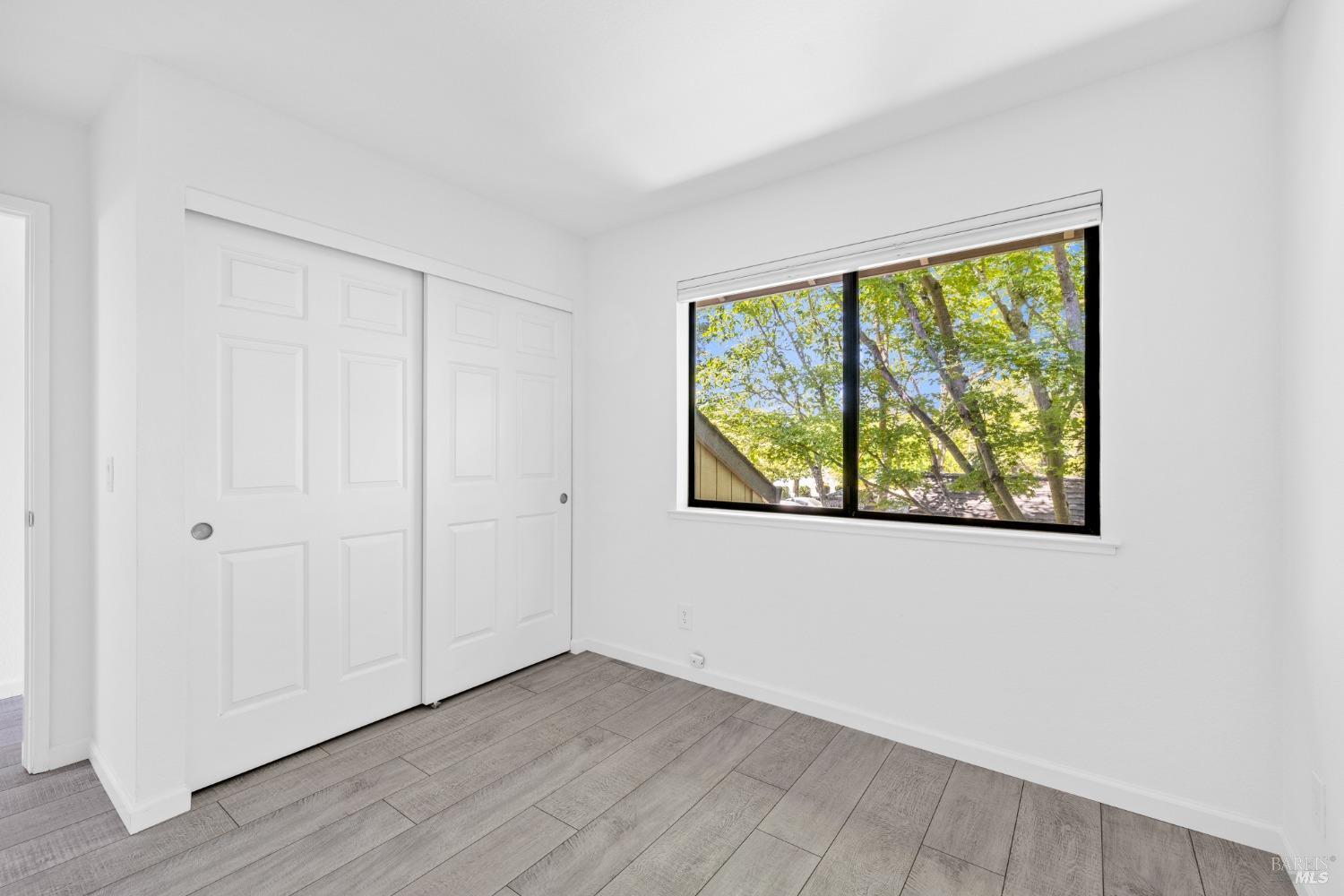 1990 Windmill Circle