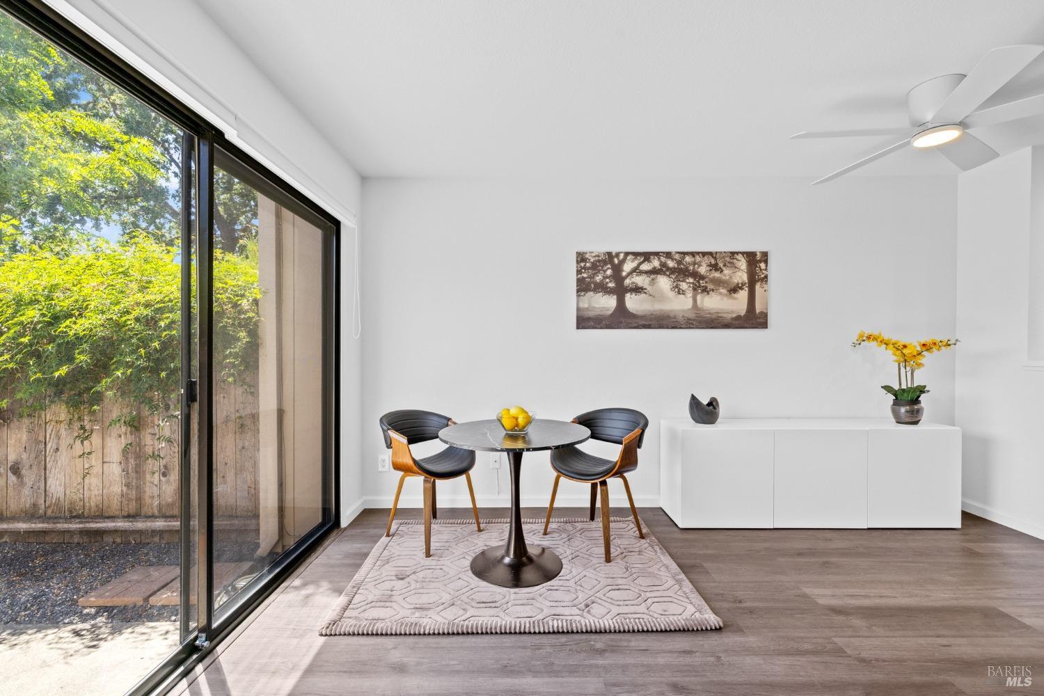 1990 Windmill Circle