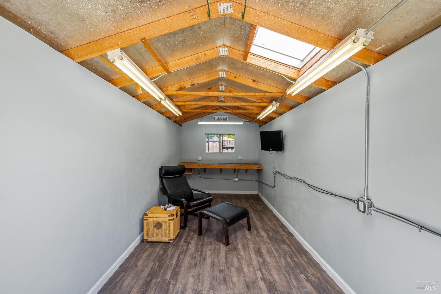 927 Jack London Drive