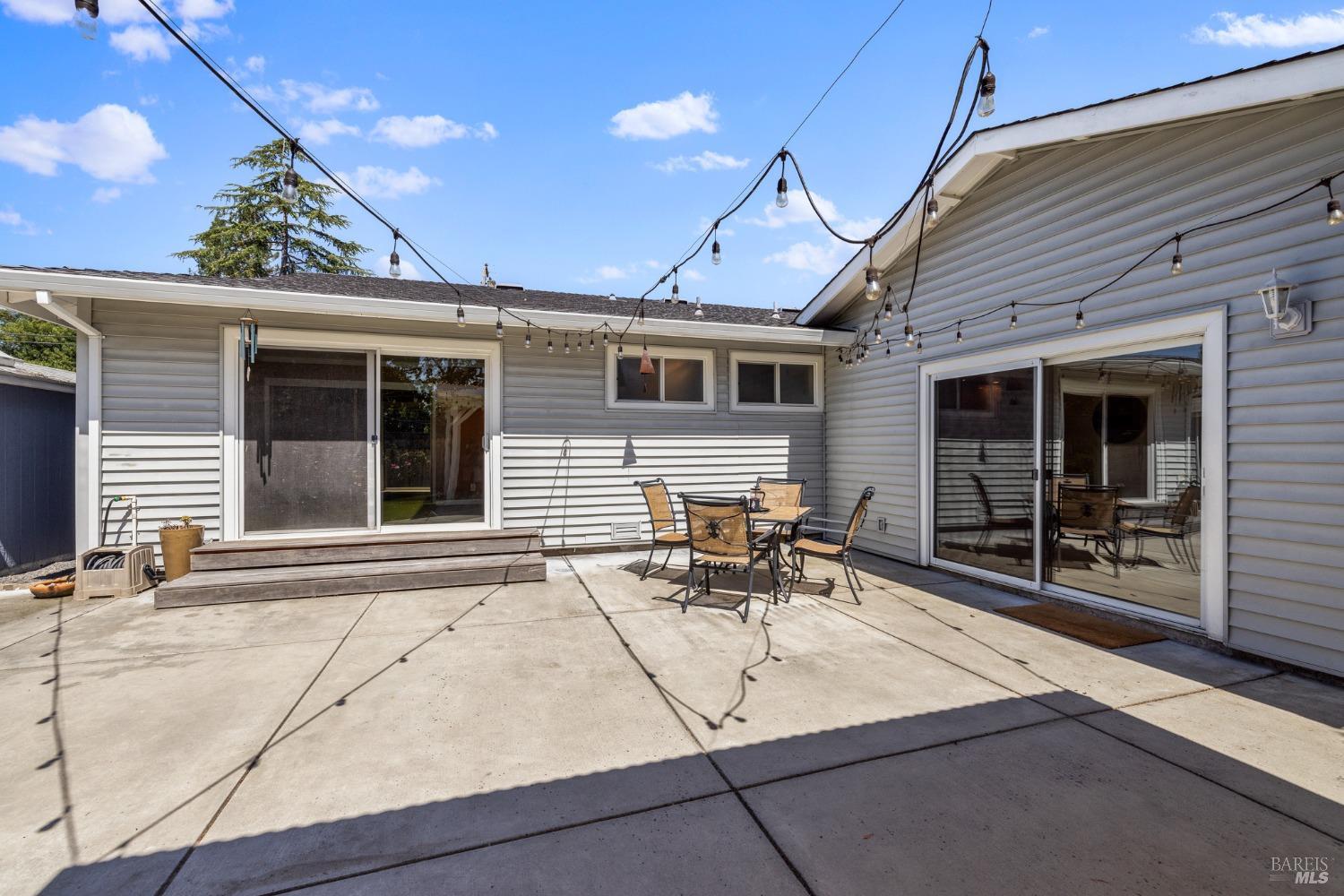 927 Jack London Drive