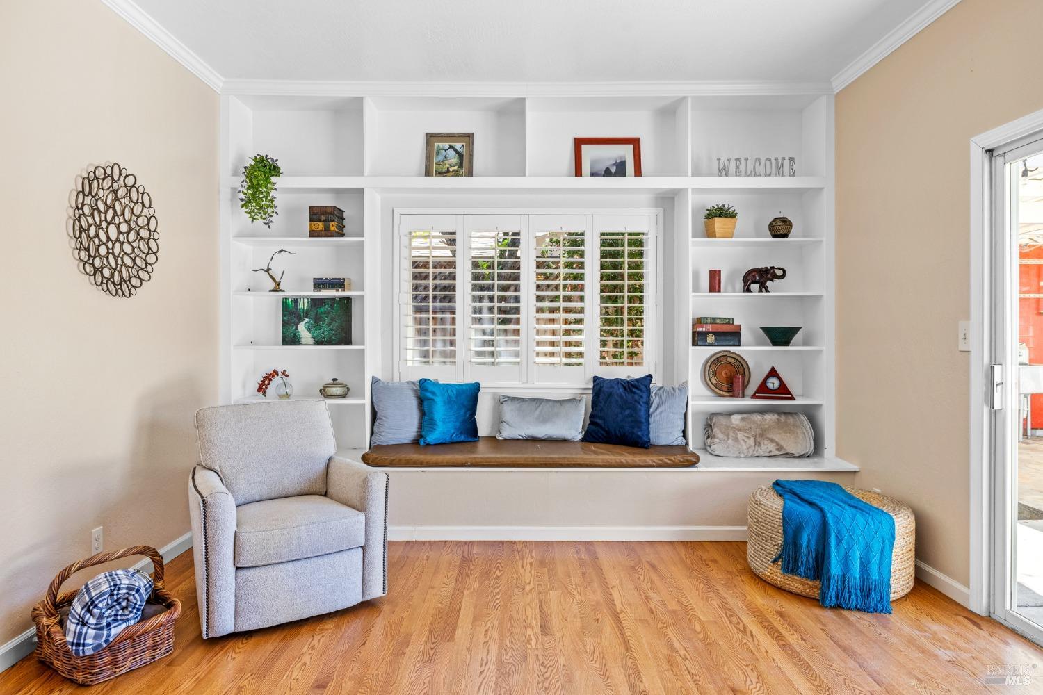 927 Jack London Drive