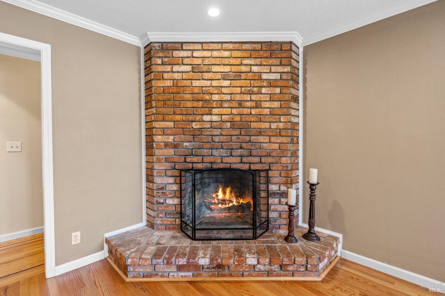 927 Jack London Drive