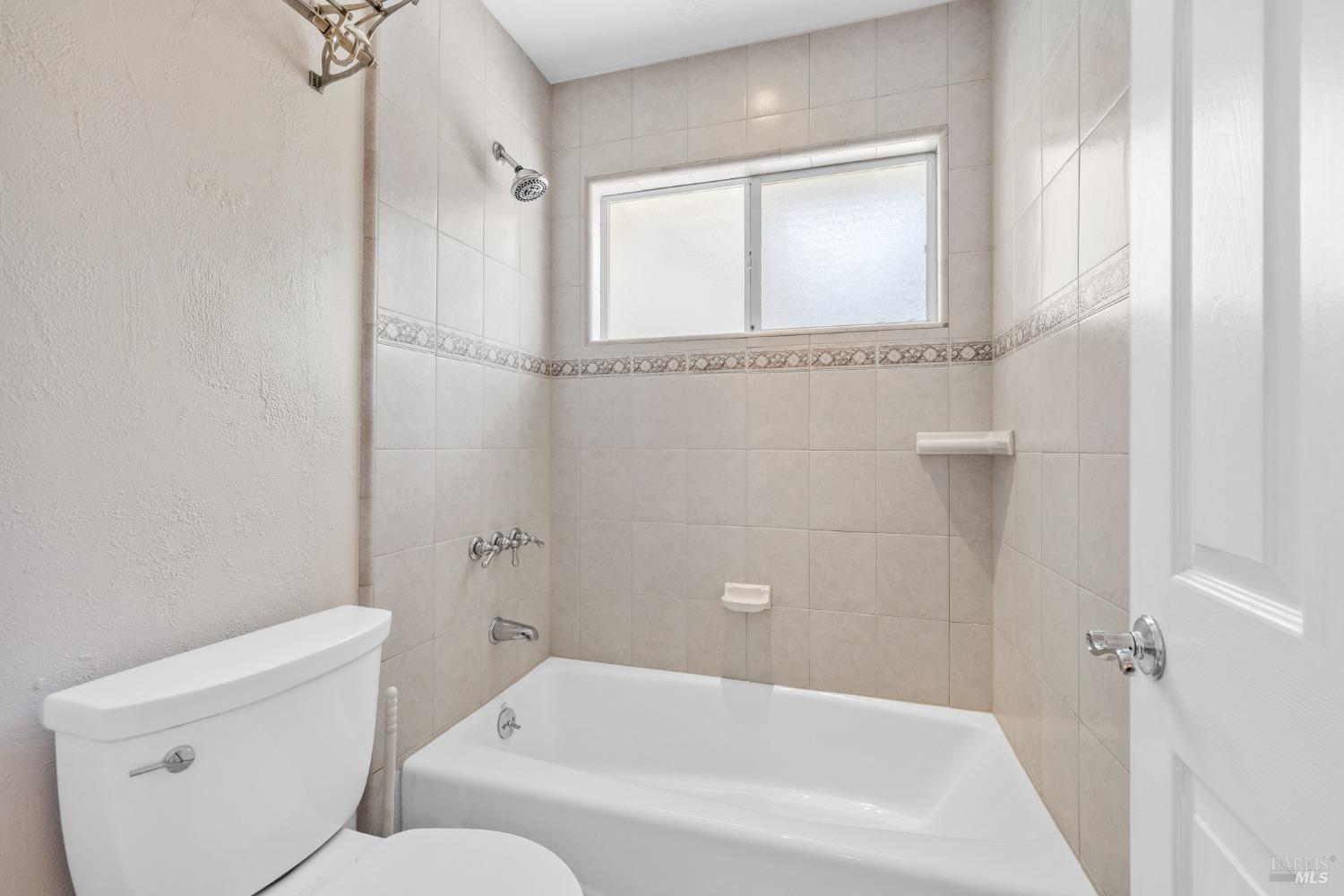 927 Jack London Drive