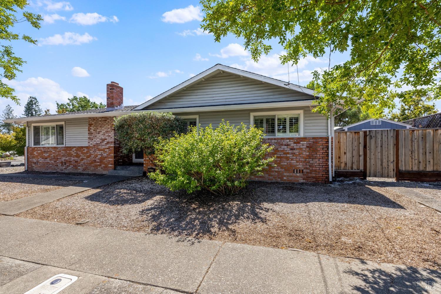 927 Jack London Drive