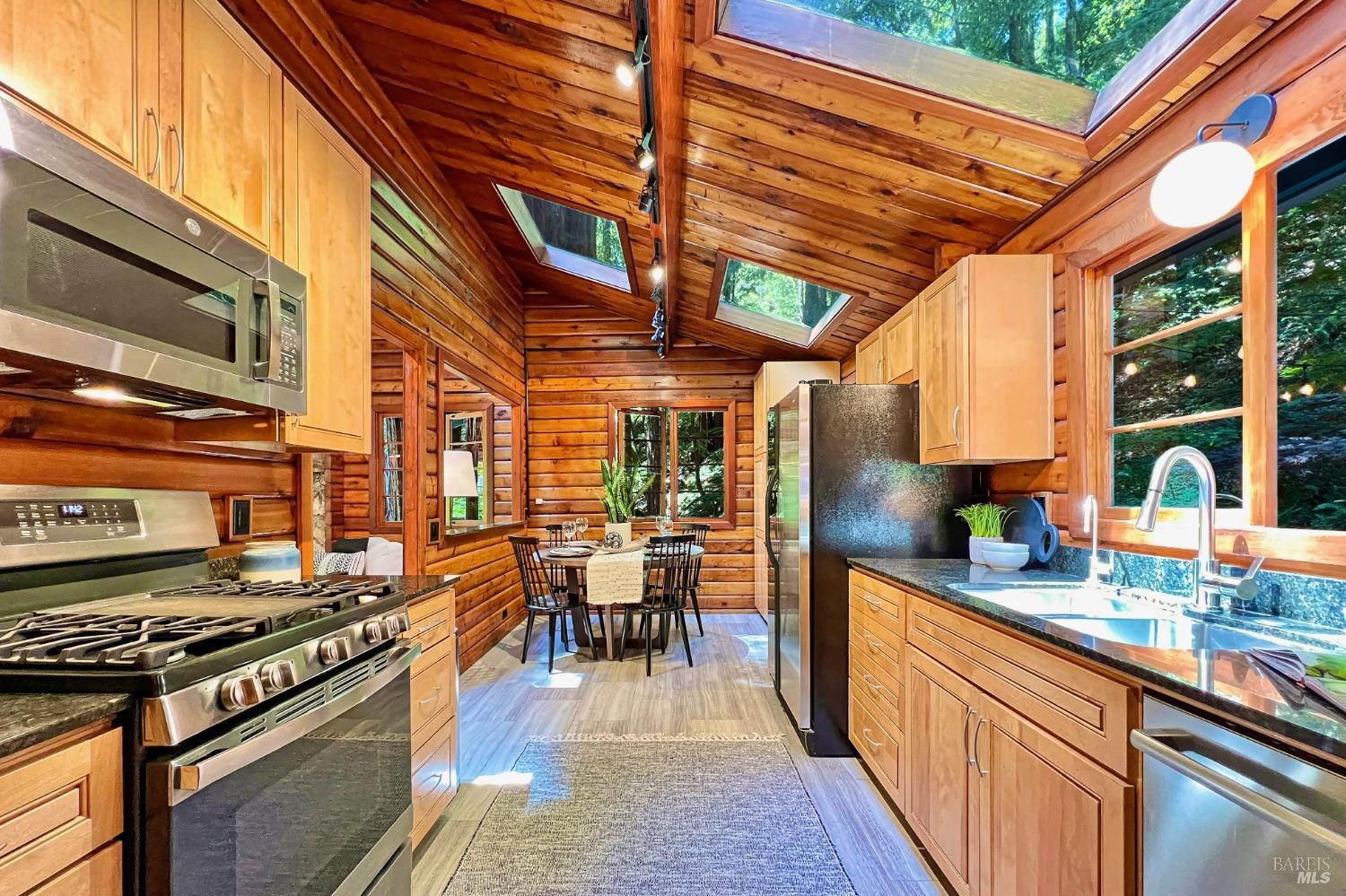 14407 Camino Del Arroyo Rd