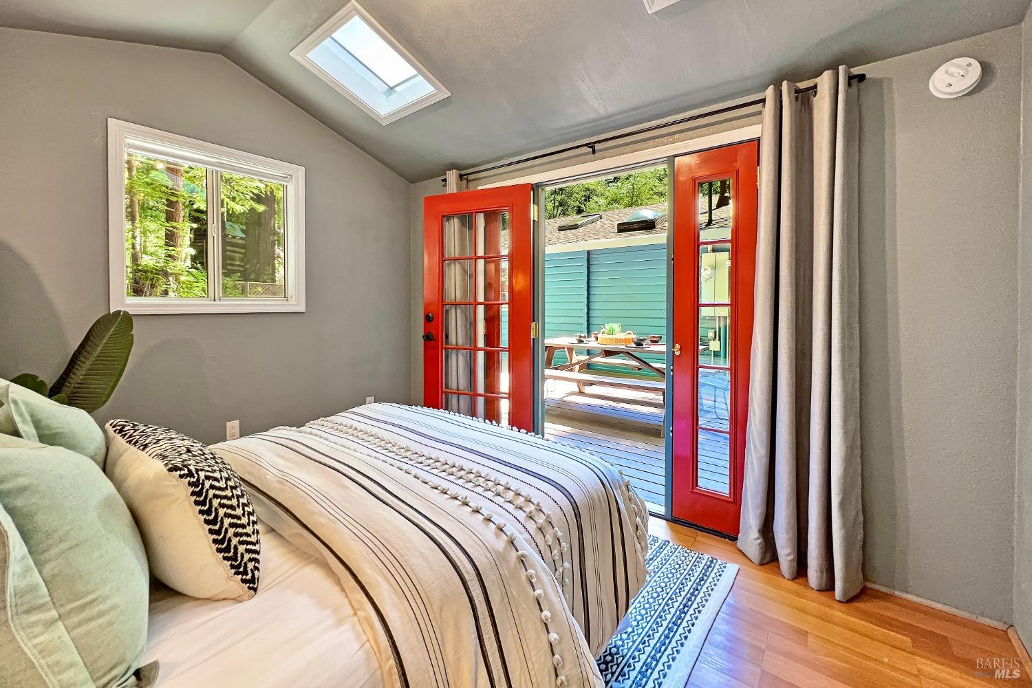 14407 Camino Del Arroyo Rd