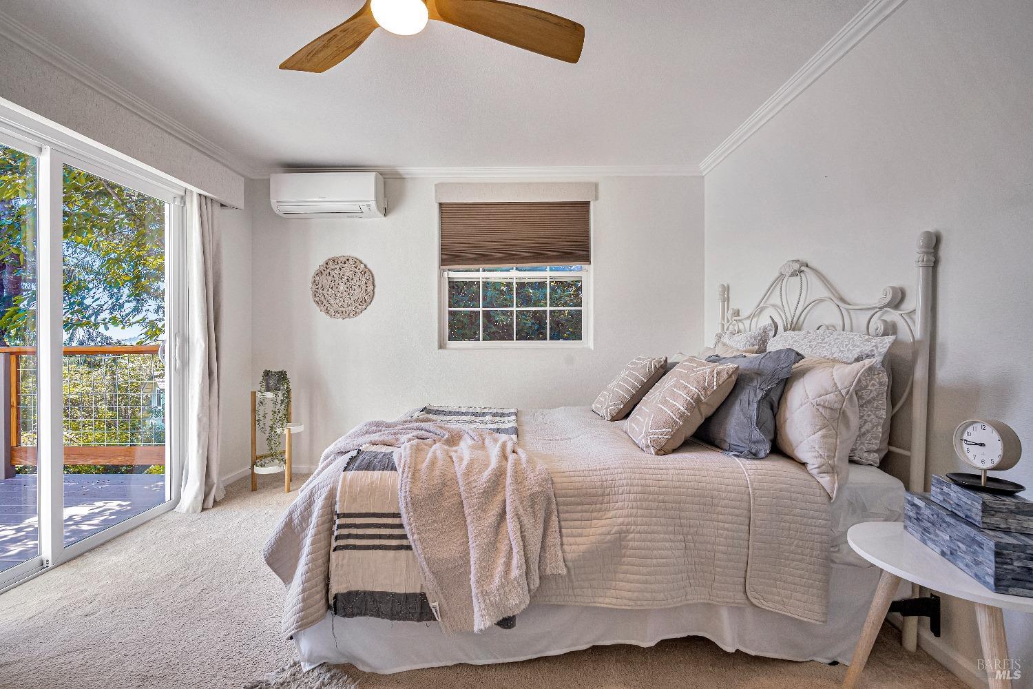 9369 Champs De Elysees