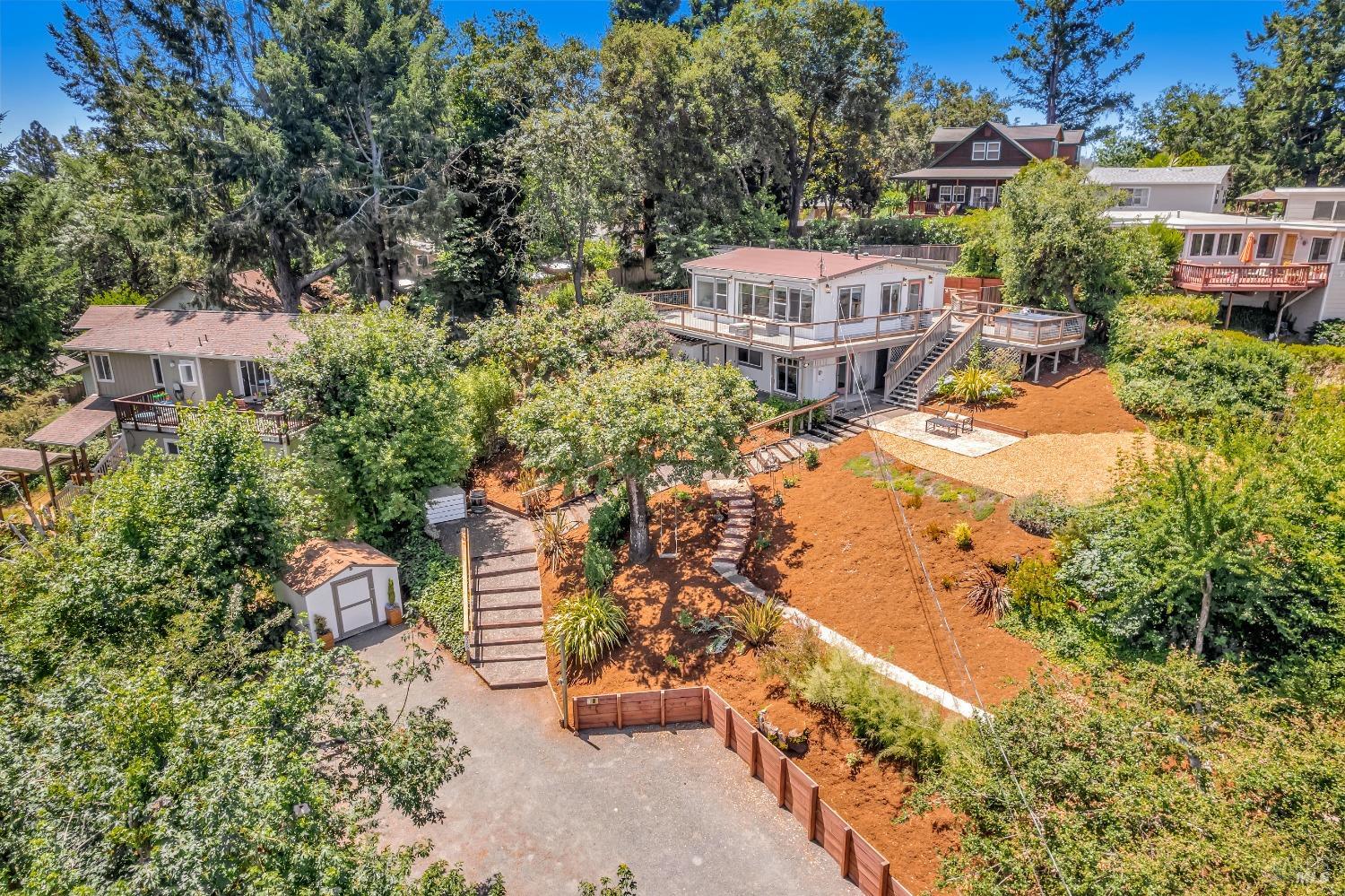 9369 Champs De Elysees