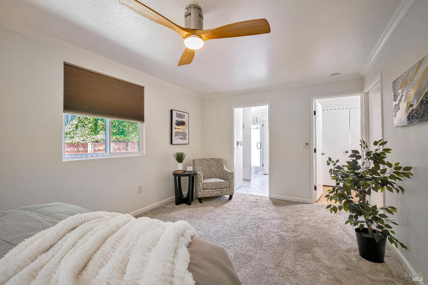 9369 Champs De Elysees