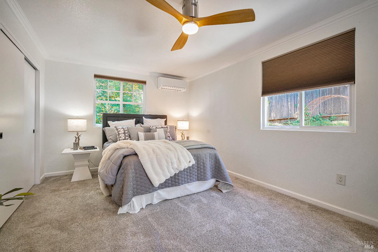 9369 Champs De Elysees