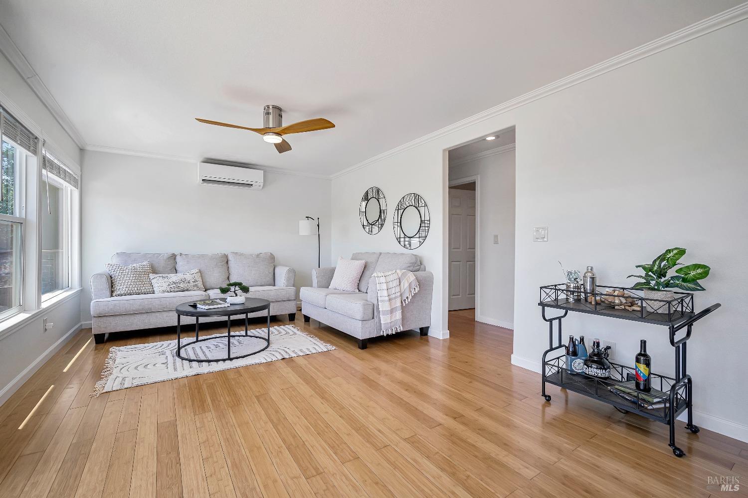 9369 Champs De Elysees