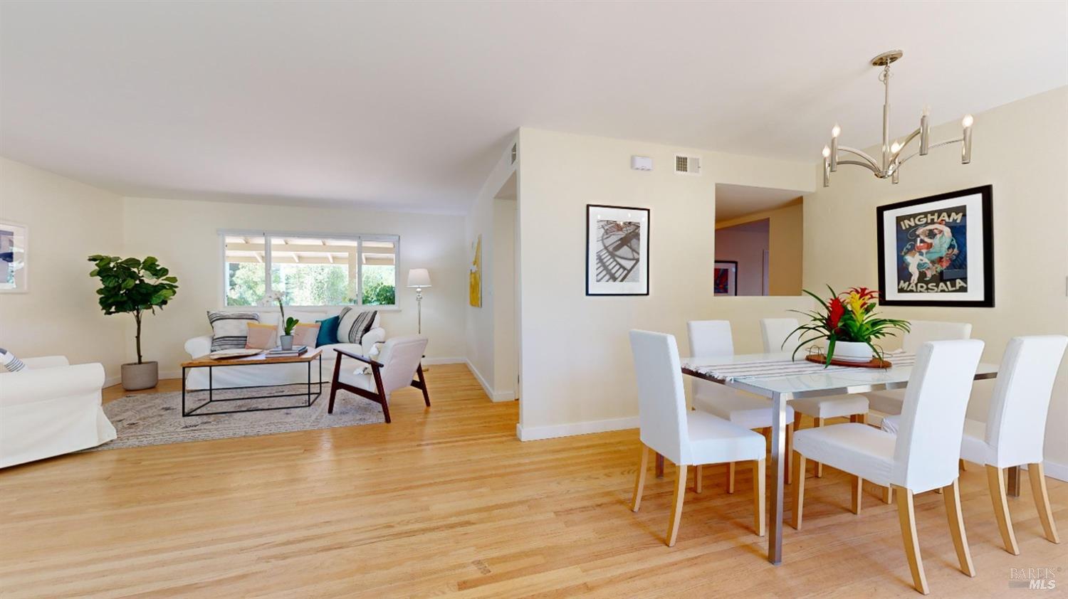 7 Clover Hill Court