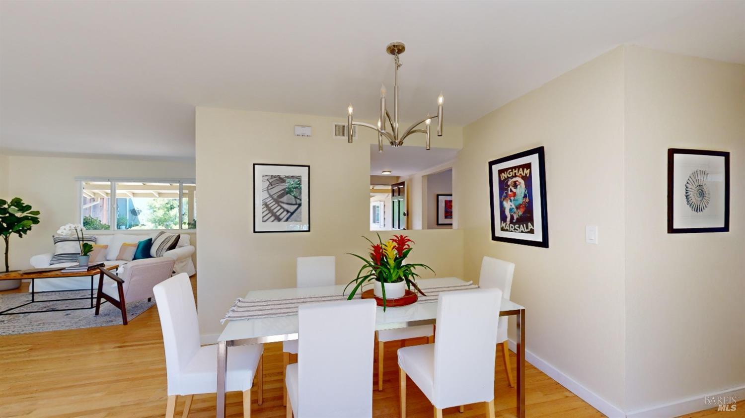 7 Clover Hill Court