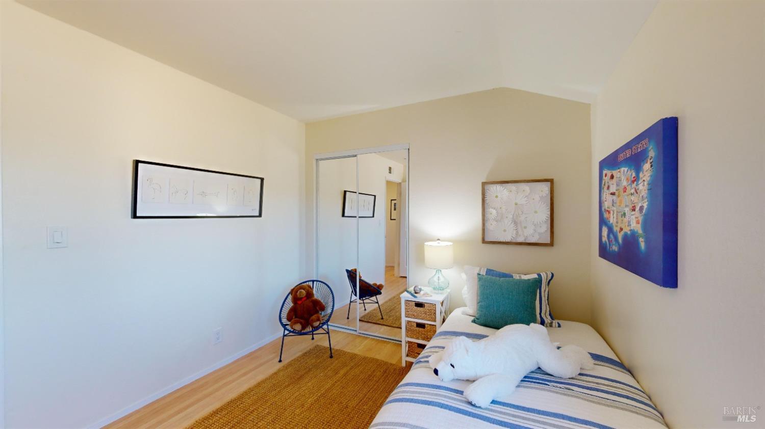 7 Clover Hill Court