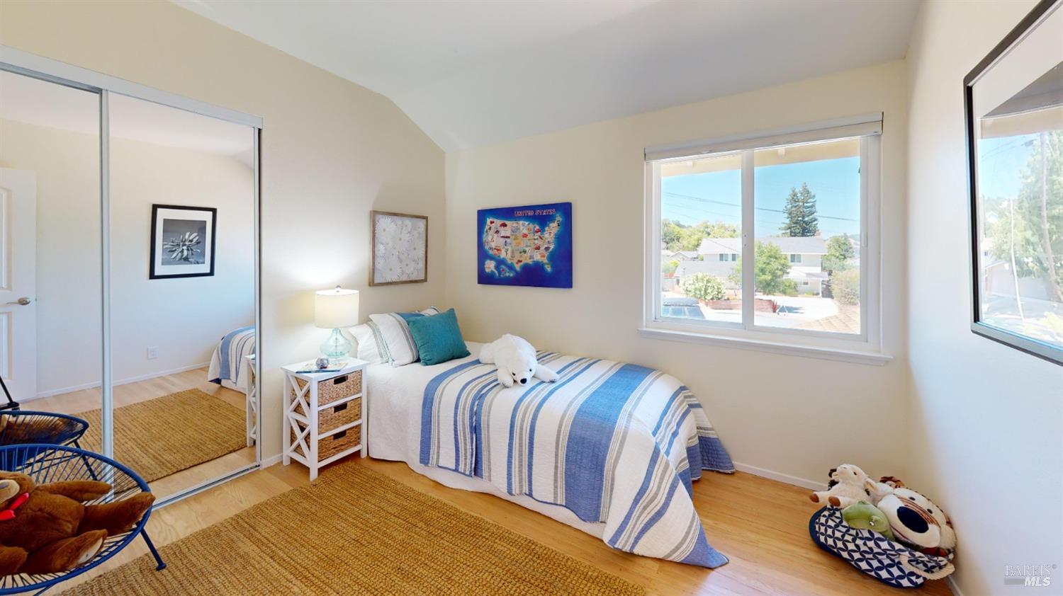 7 Clover Hill Court