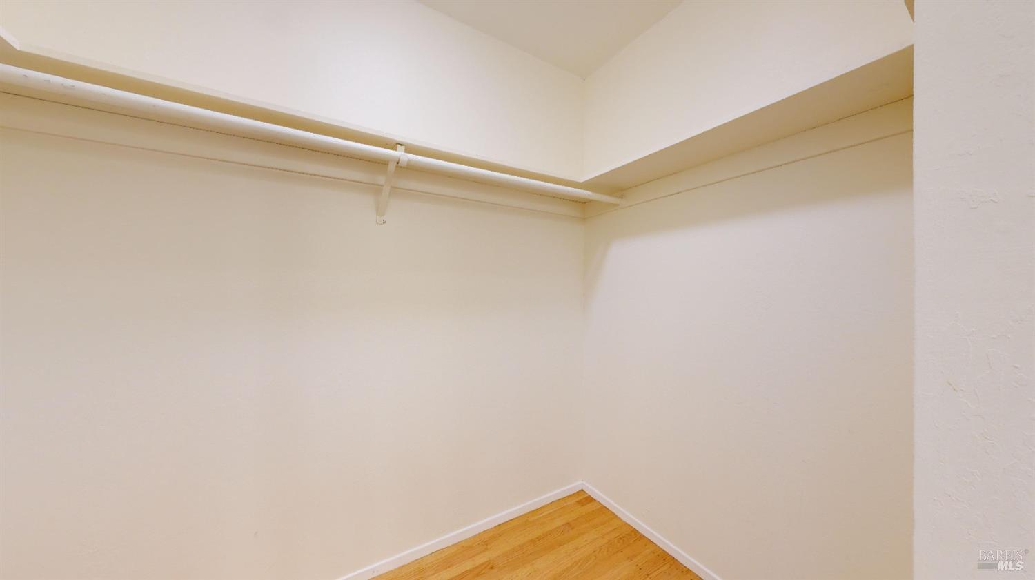 7 Clover Hill Court