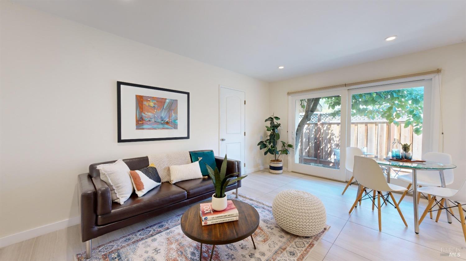 7 Clover Hill Court