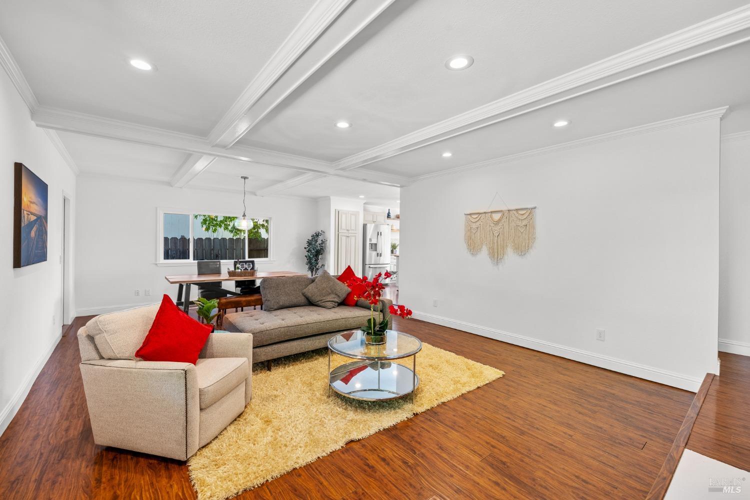 1600 San Marino Drive