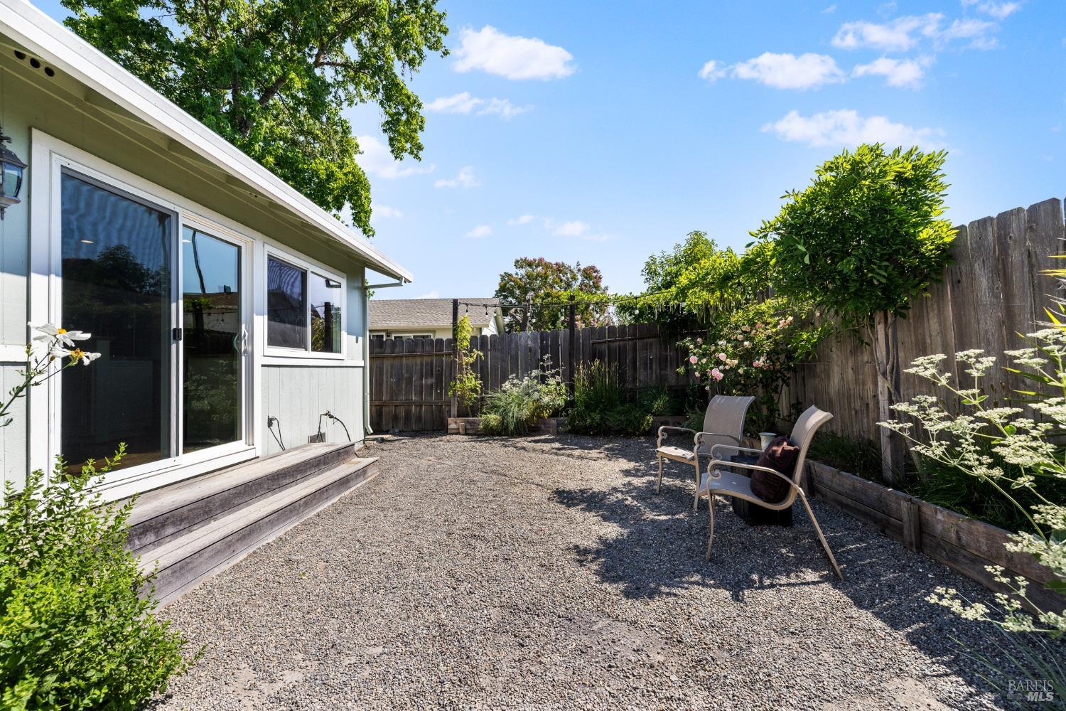 1600 San Marino Drive