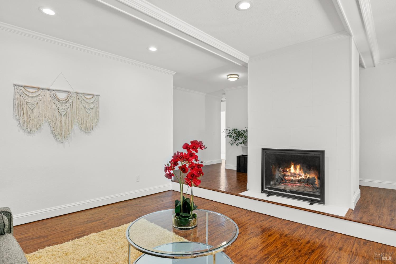 1600 San Marino Drive