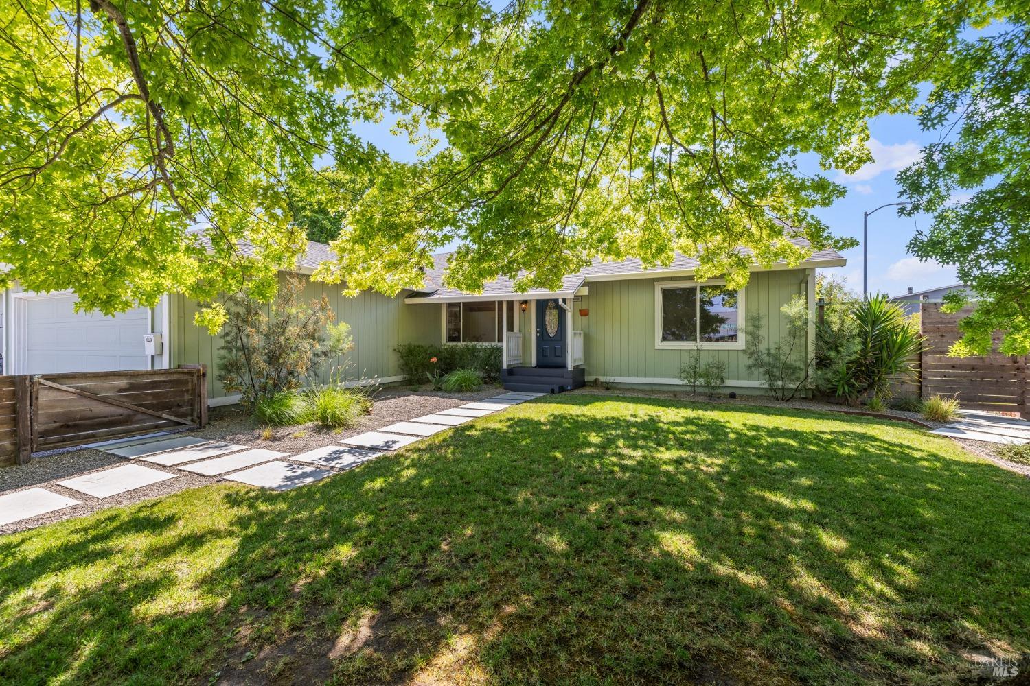 1600 San Marino Drive