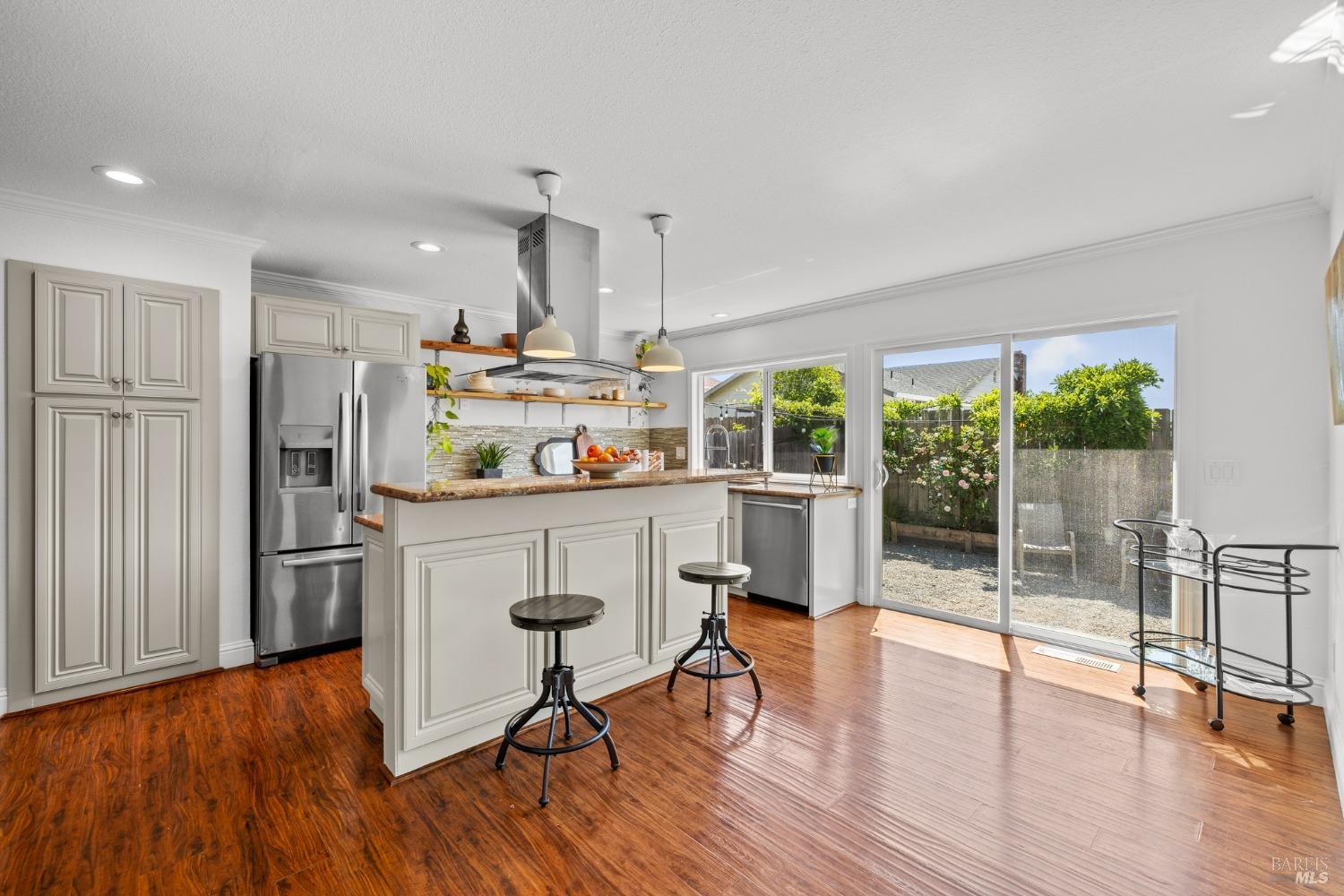 1600 San Marino Drive