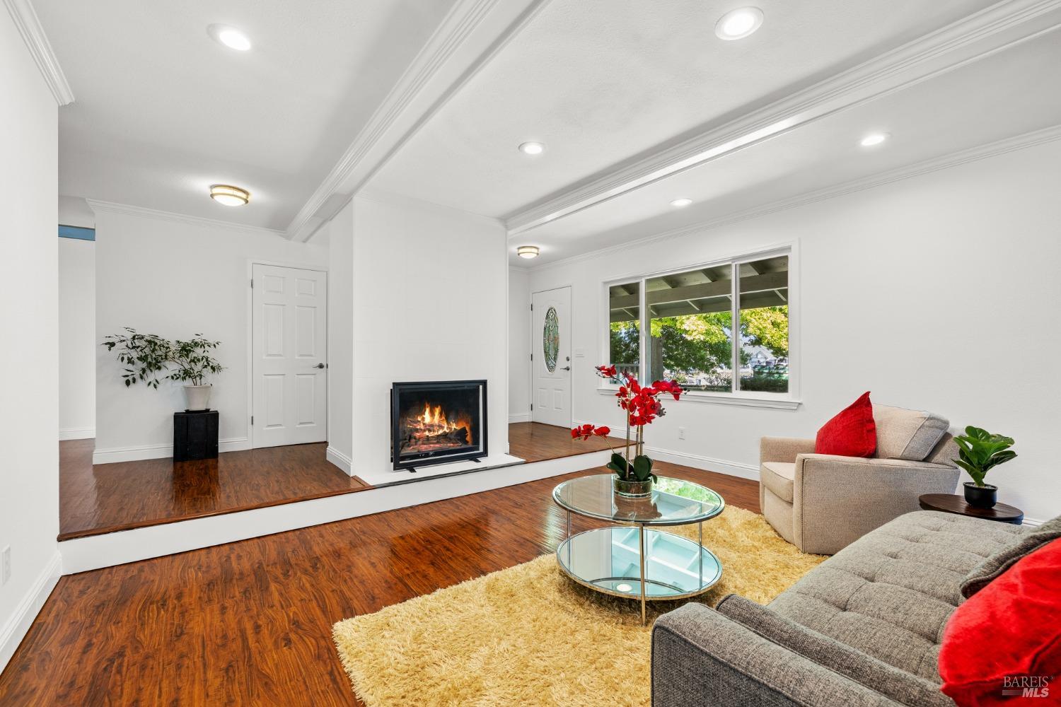 1600 San Marino Drive