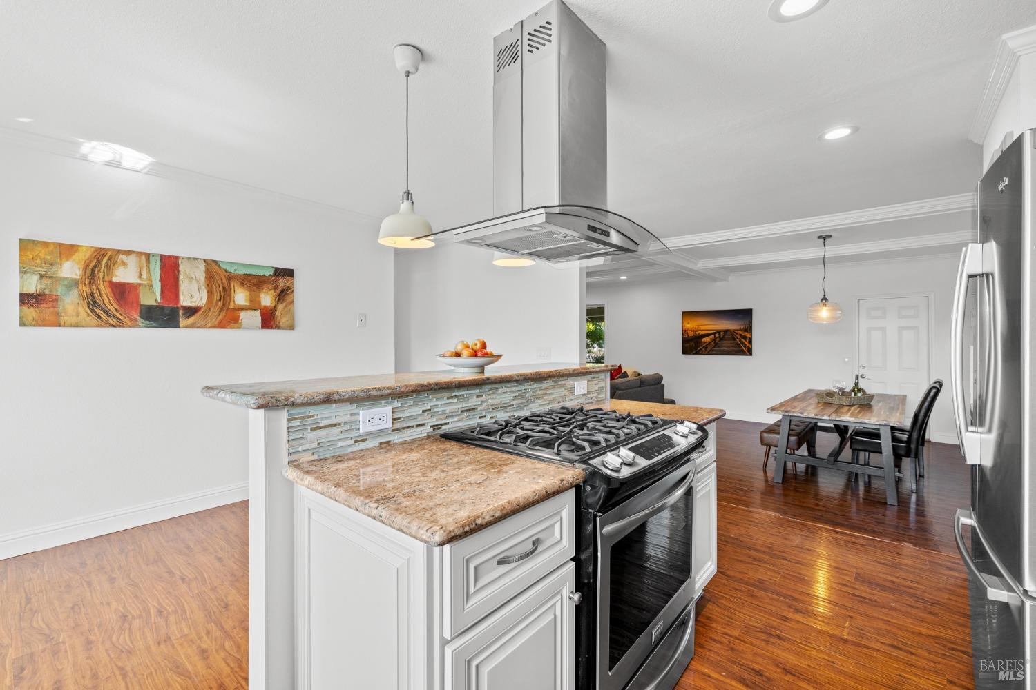 1600 San Marino Drive