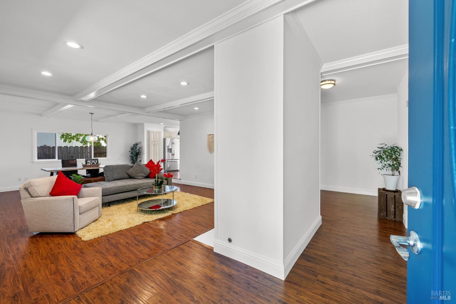 1600 San Marino Drive