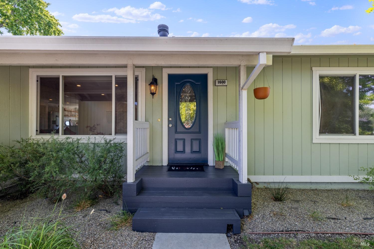 1600 San Marino Drive