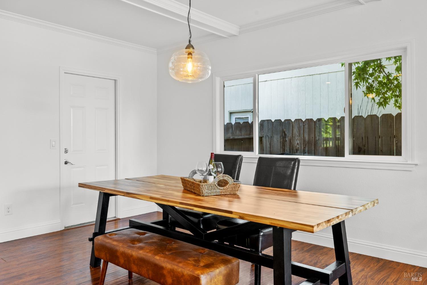 1600 San Marino Drive